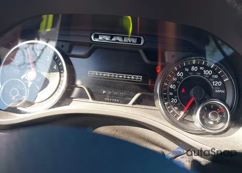 2021 Ram 1500 Big Horn 4X4 5'7 Box from USA, damaged, VIN 1C6SRFFT3MN677725